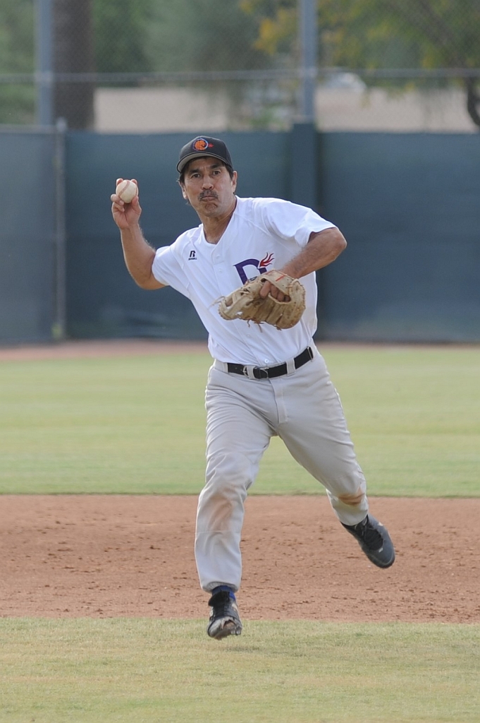 Dragons_2017-11-03 (189).jpg - (c)2010 DeVetter